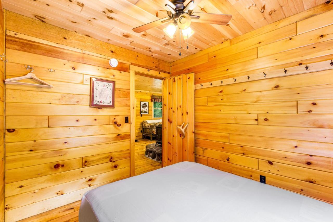 Lost Pond Cabin Schroon Lake Buitenkant foto